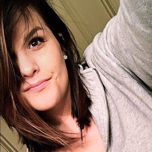 Meet your Posher, Meaghan